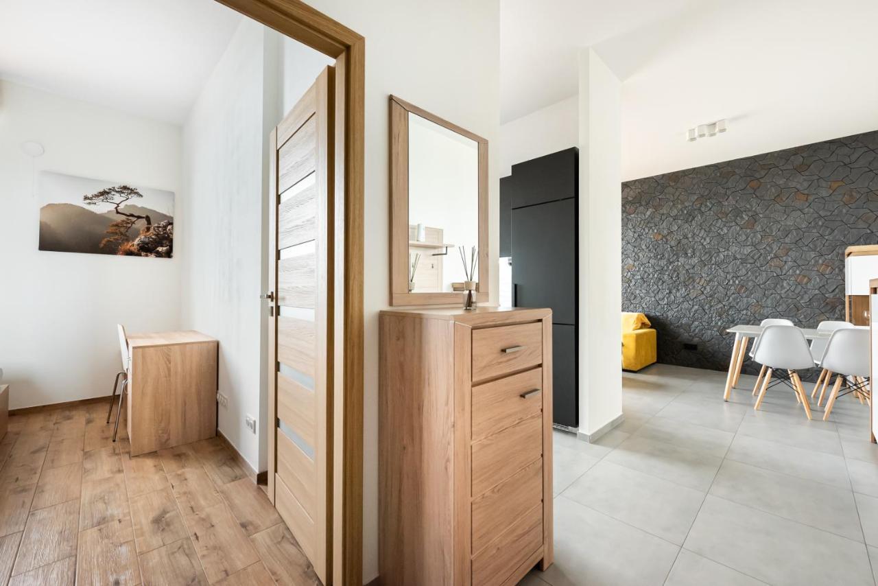 Metro Imielin 13Th Floor Apartment Варшава Екстериор снимка
