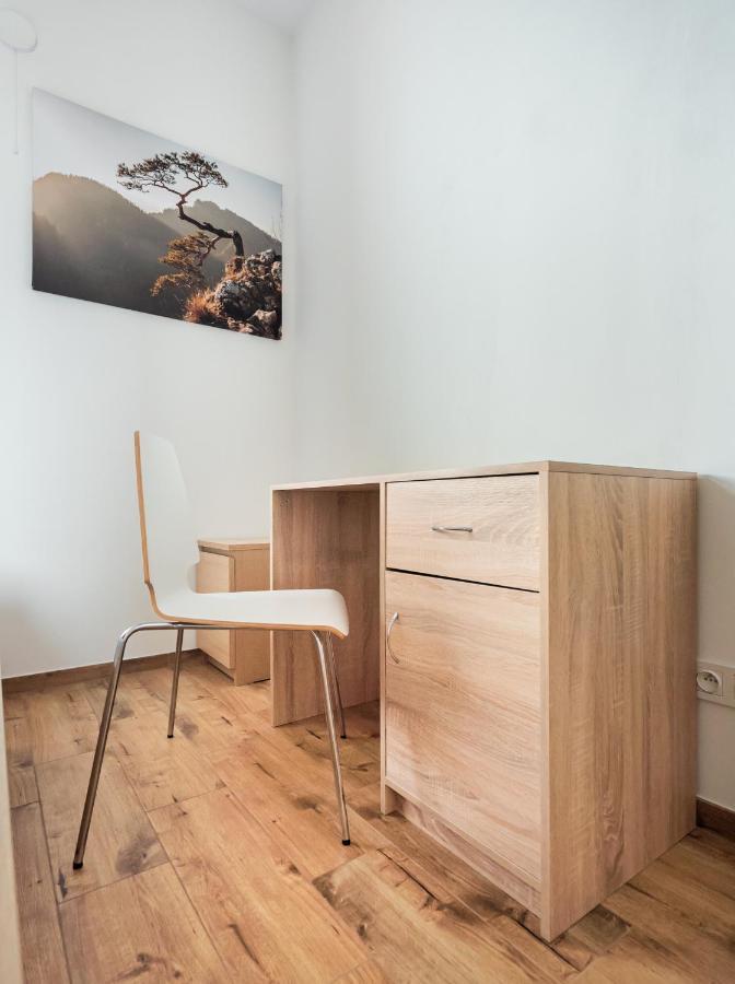 Metro Imielin 13Th Floor Apartment Варшава Екстериор снимка